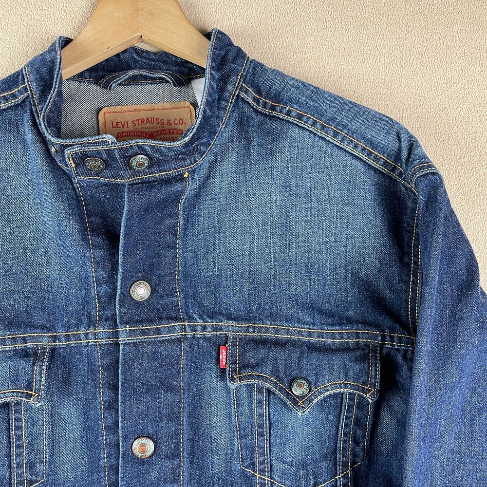 Levis Jacket Mens Extra Large Easy Rider Denim Medium Wash Trucker XL Biker Logo - Picture 5 of 16